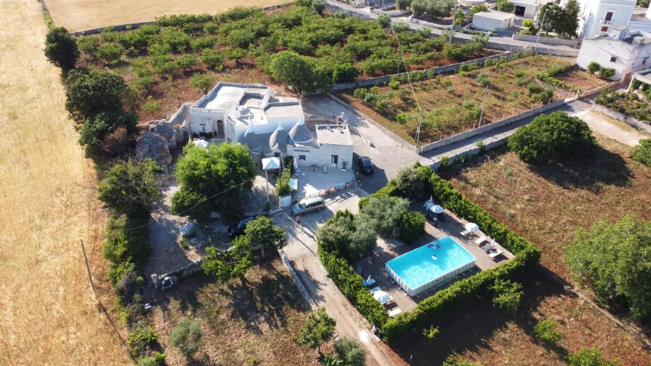 Trulli Di Rosa Villa Locorotondo Exterior photo