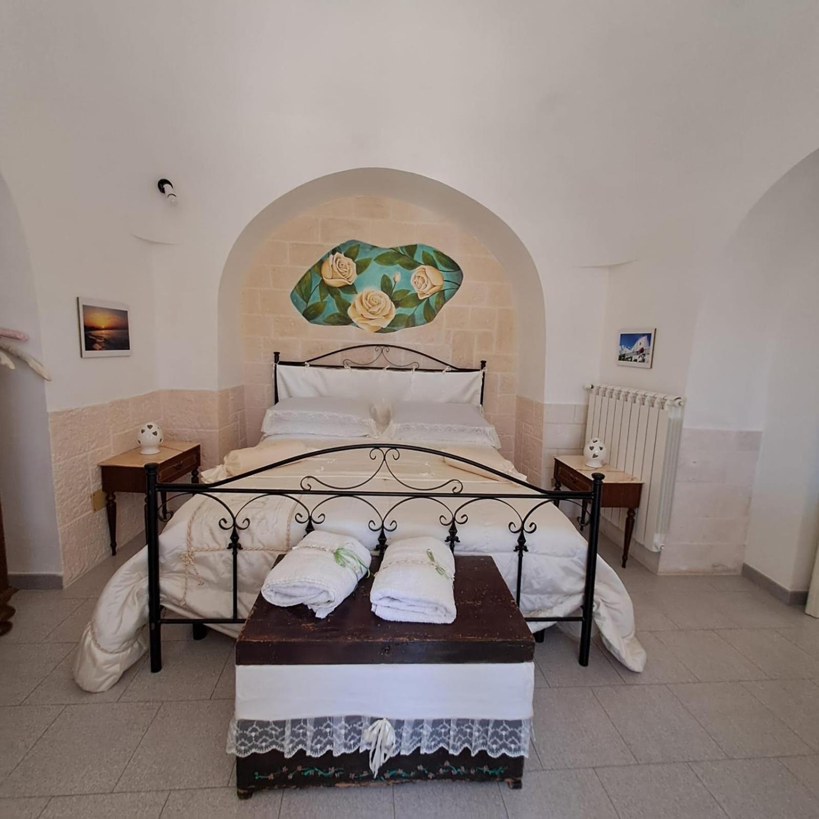 Trulli Di Rosa Villa Locorotondo Exterior photo