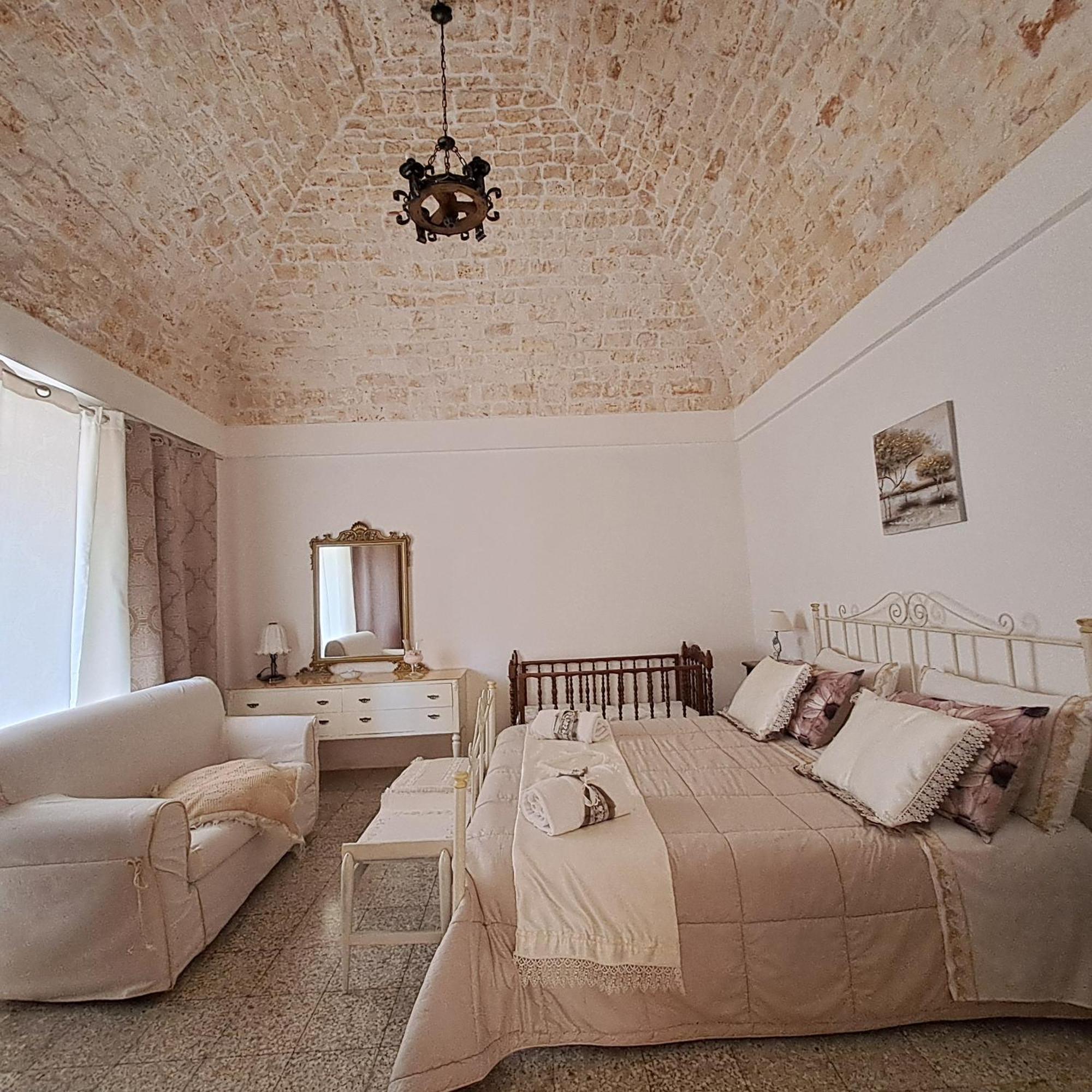 Trulli Di Rosa Villa Locorotondo Exterior photo