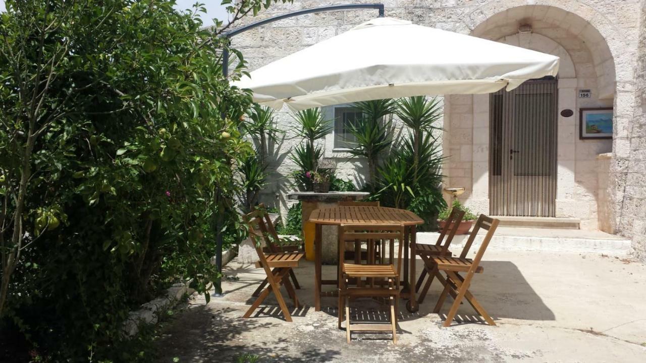 Trulli Di Rosa Villa Locorotondo Exterior photo