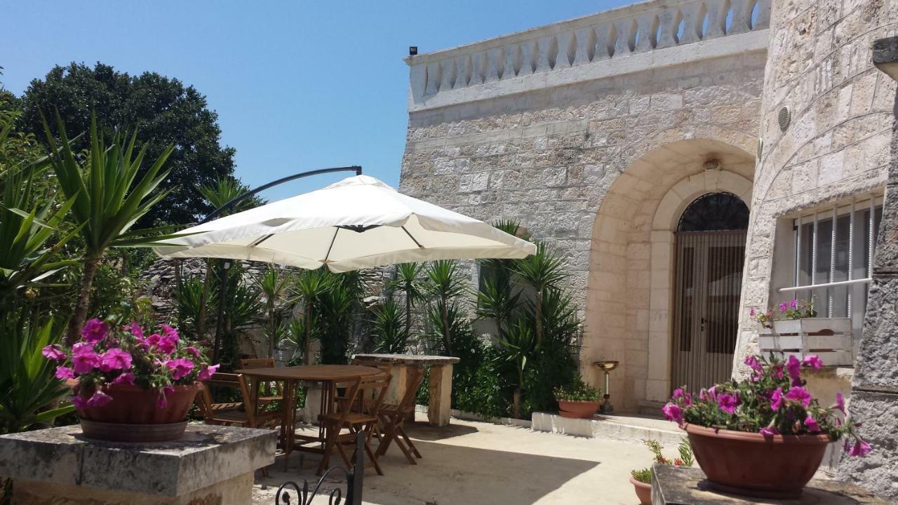 Trulli Di Rosa Villa Locorotondo Exterior photo